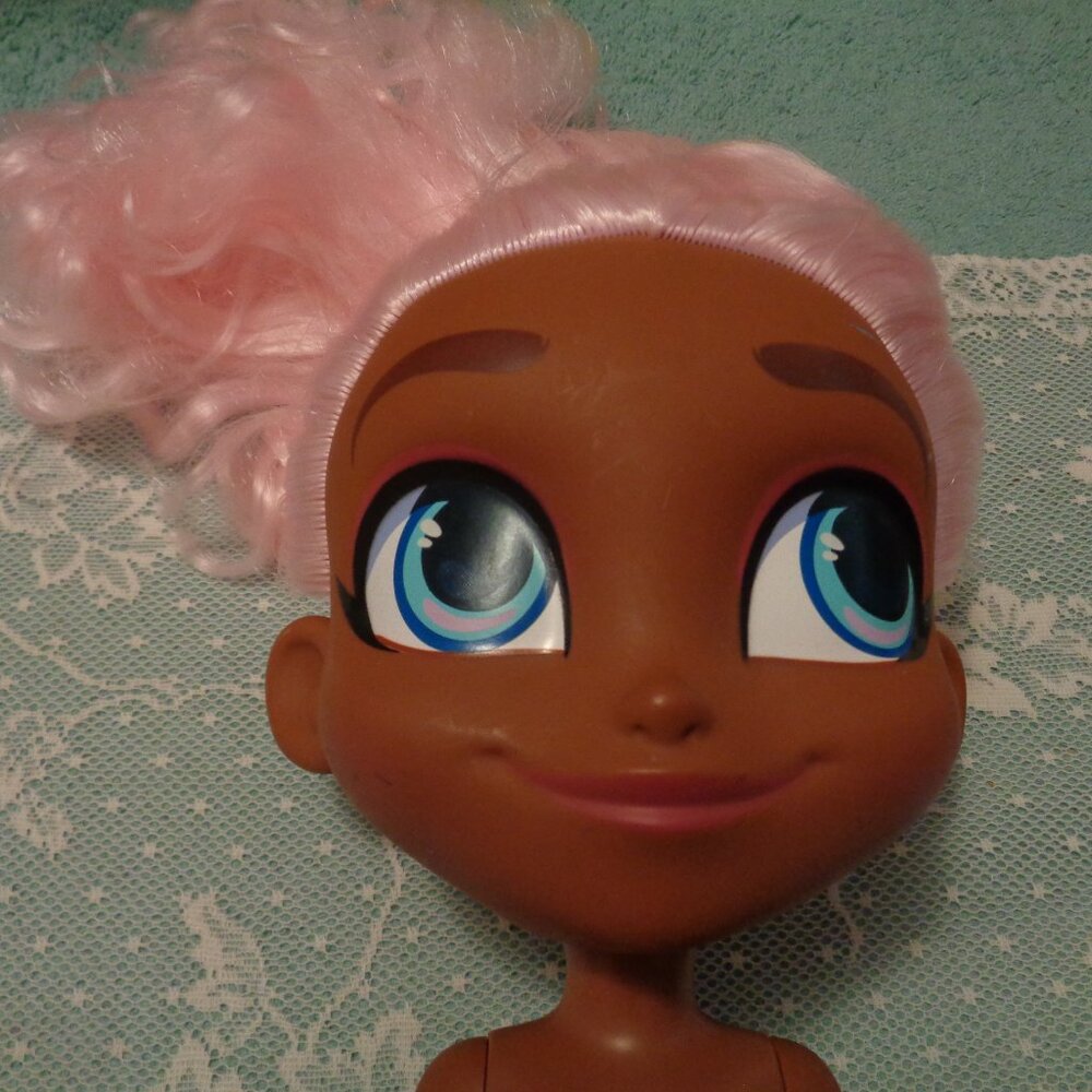 HAIRADORABLES WILLOW W PINK HAIR MGA 18 INCHES